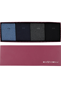 Cadeaubox Calvin Basic Box; 8 paar Calvin Klein sokken zwart, blauw, bruin en grijs 