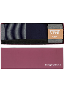 Heren cadeaubox: blauw met grijze gestreepte sjaal met blauwe VENT sokken (2-pack)