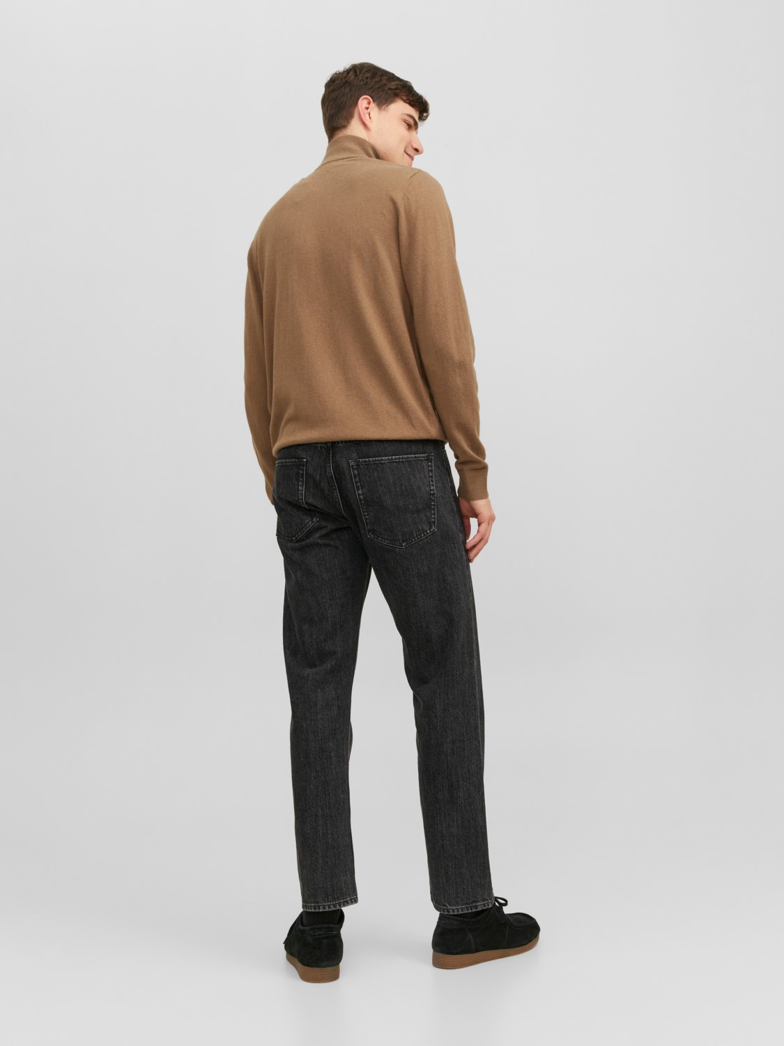 JACK & JONES Emil knit half zip slim fit, heren schipperstrui viscosemengsel met opstaande boord, camel bruin