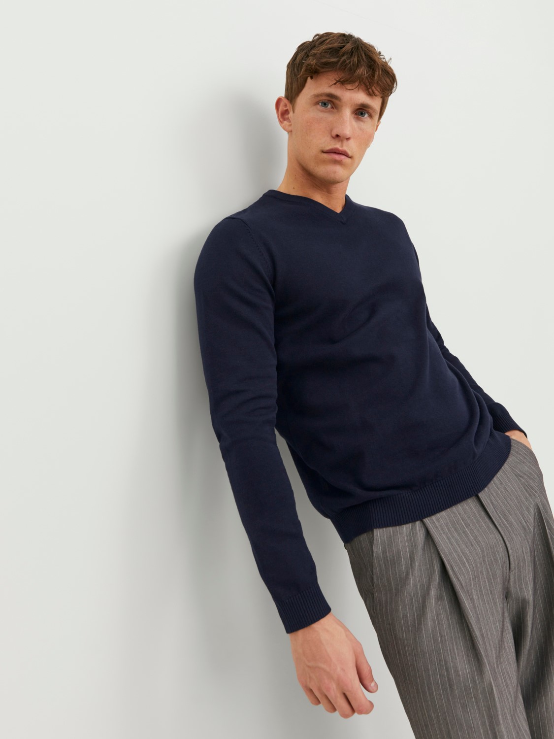 JACK & JONES Basic knit v-neck slim fit, heren pullover katoen met V-hals, blauw