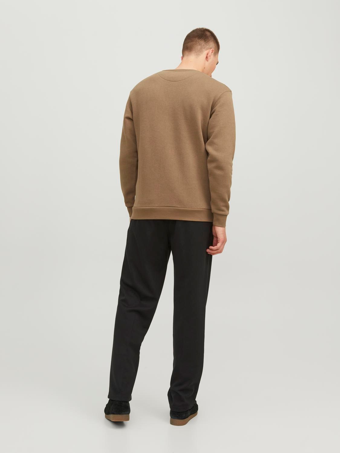 JACK & JONES Bradley sweat crew regular fit, heren sweatshirt katoenmengsel met O-hals, camel bruin