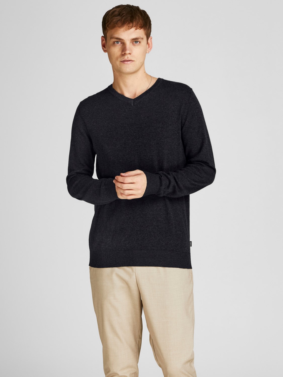 JACK & JONES Emil knit v-neck slim fit, heren pullover viscosemengsel met V-hals, zwart