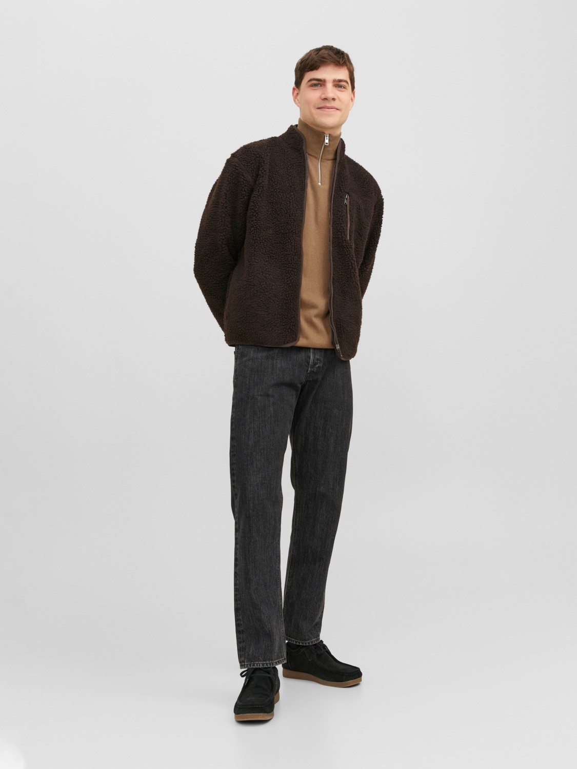 JACK & JONES Emil knit half zip slim fit, heren schipperstrui viscosemengsel met opstaande boord, camel bruin