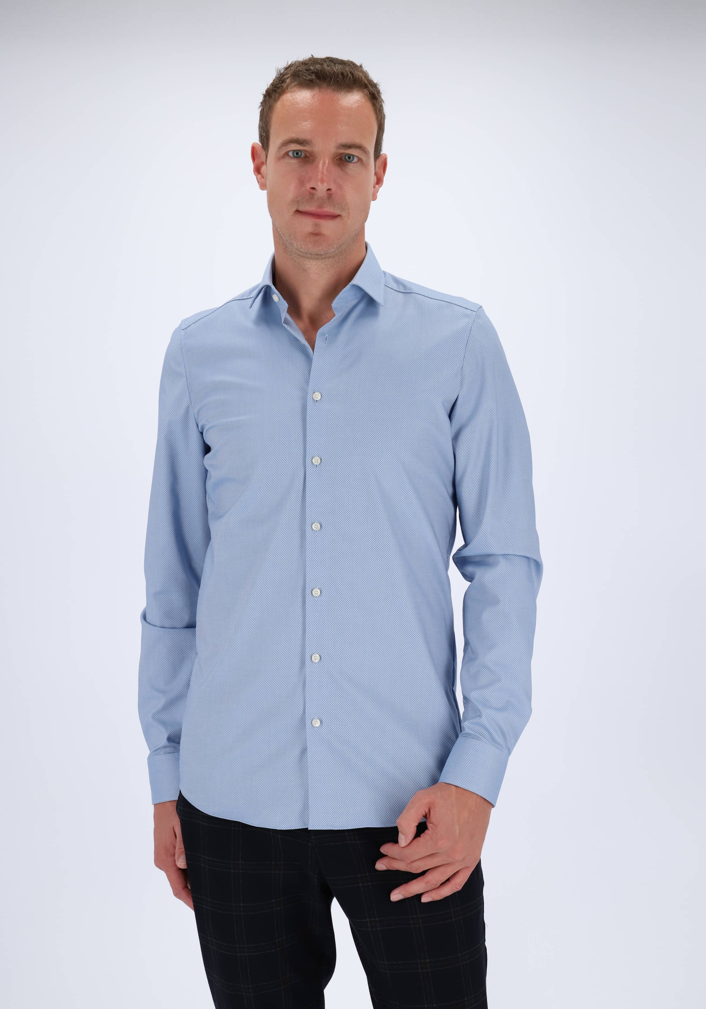 OLYMP Level 5 body fit overhemd, mouwlengte 7, lichtblauw diamant twill