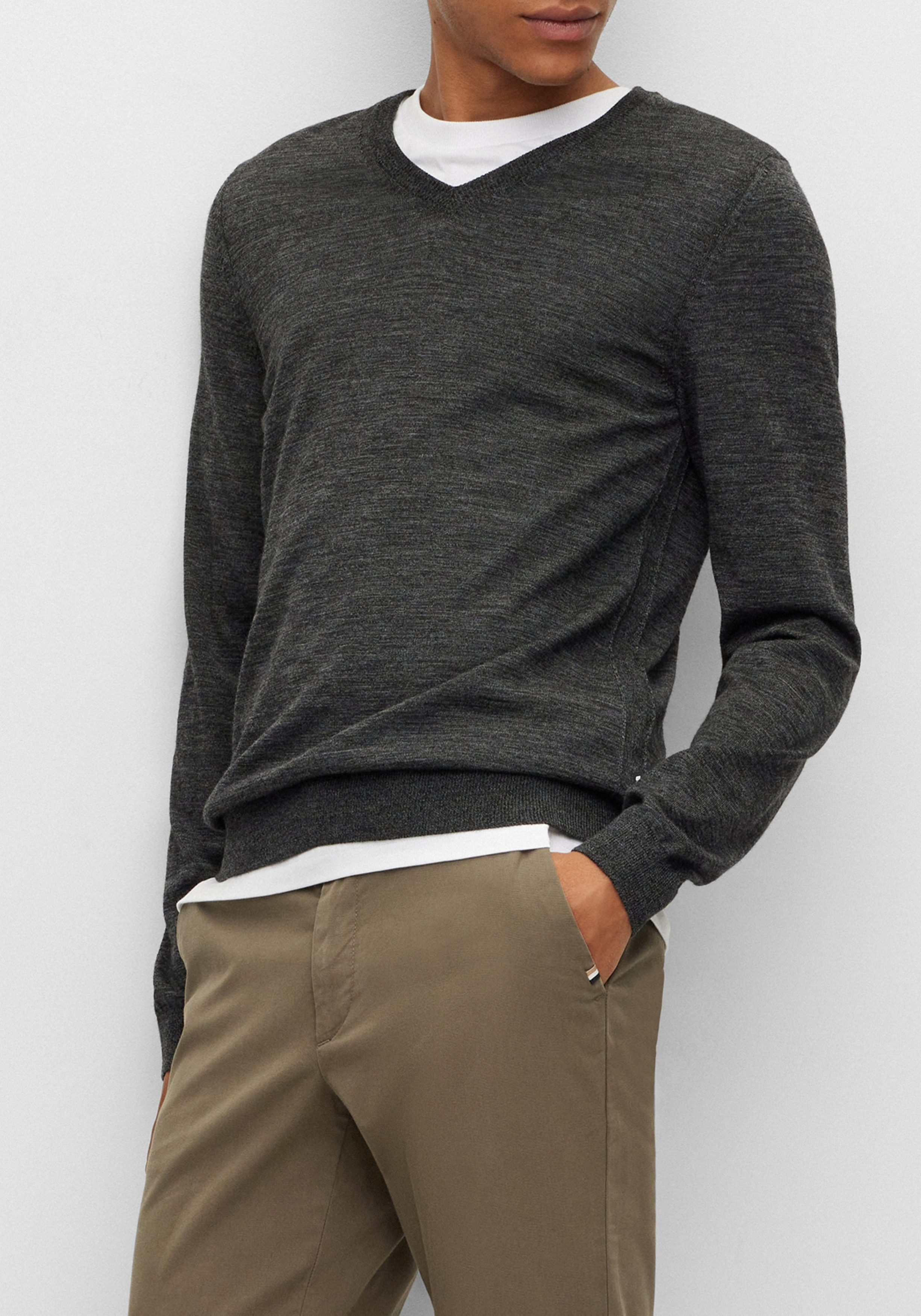 BOSS Melba slim fit trui wol, heren pullover met V-hals, zwart-wit melange
