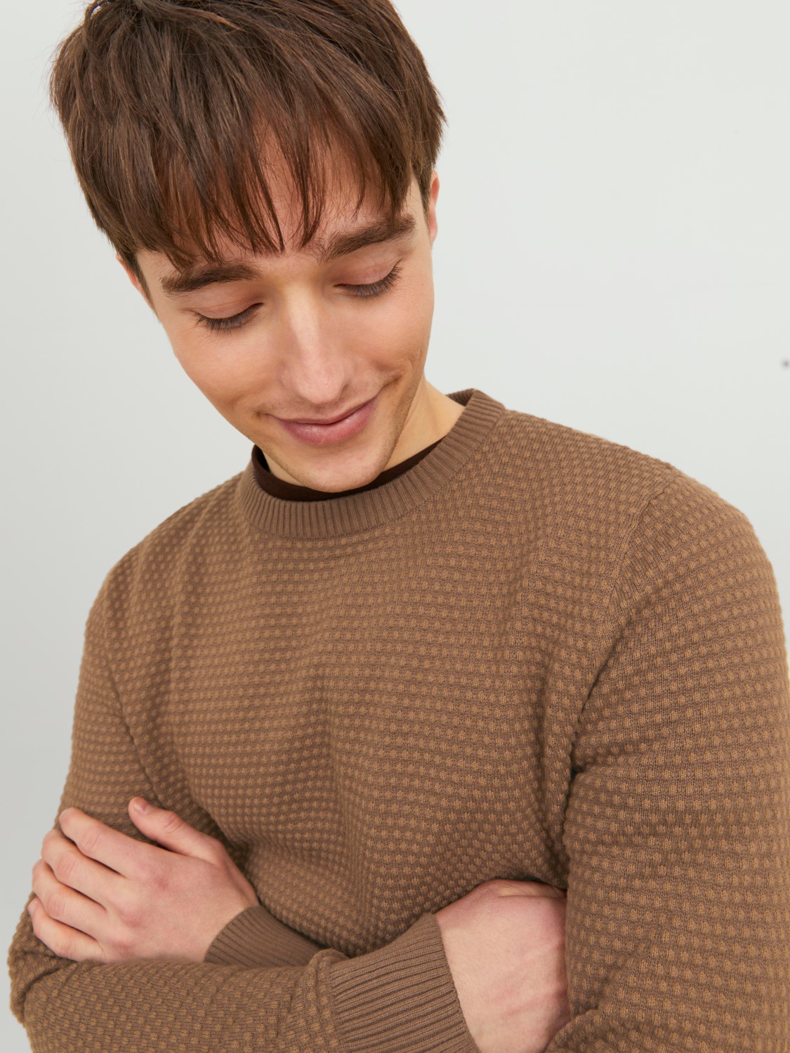 JACK & JONES Atlas knit crew neck slim fit, heren pullover katoen met O-hals, camel bruin melange